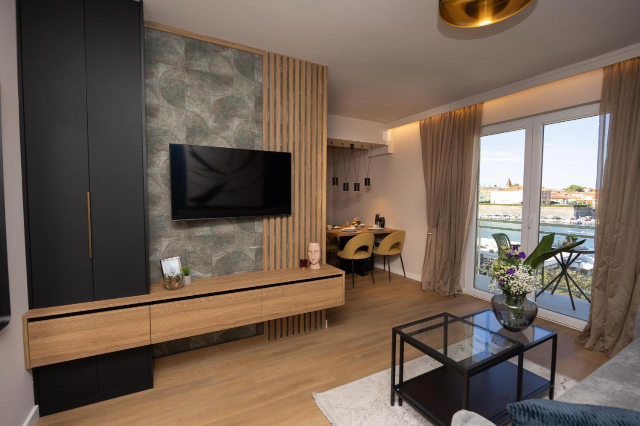 Aurum Ponte Deluxe Zara Esterno foto