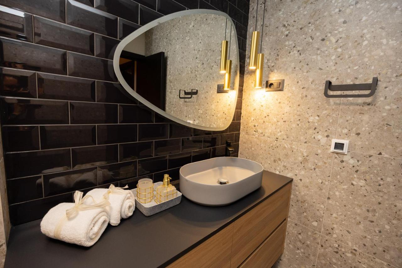 Aurum Ponte Deluxe Zara Esterno foto